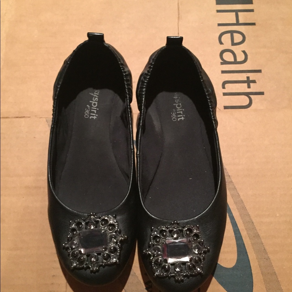 Easy Spirit Size 6